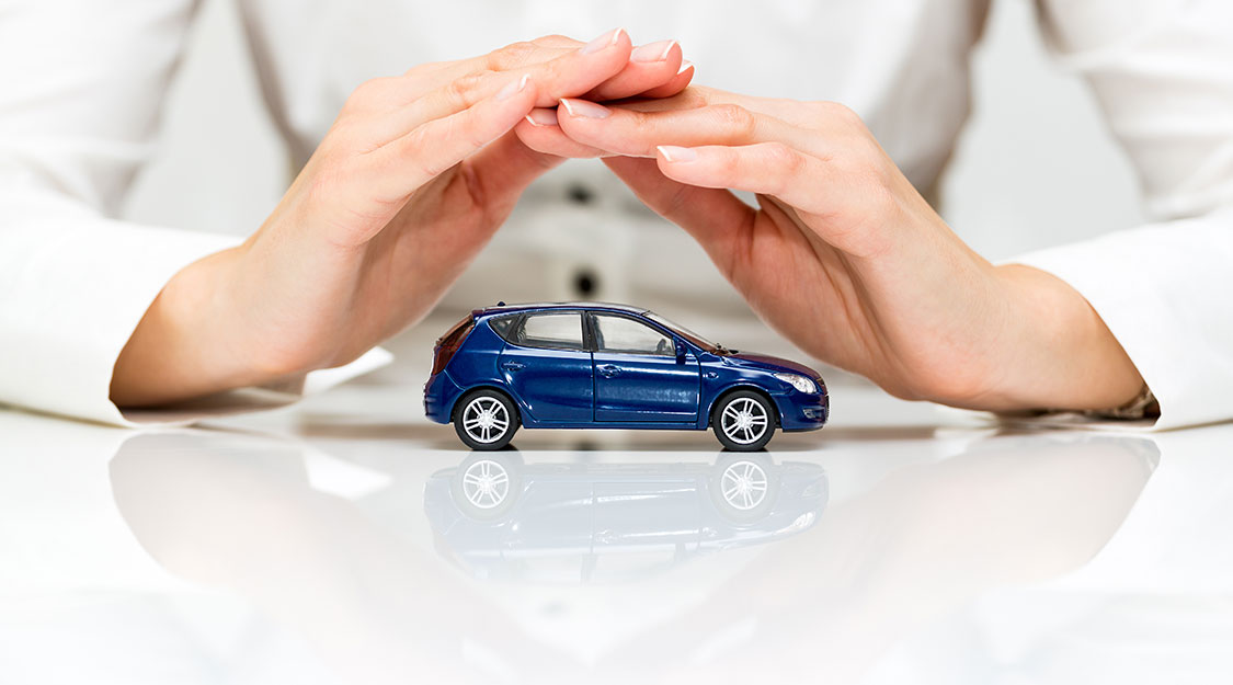 découvrez nos solutions d'assurance auto spécialement conçues pour les seniors de plus de 80 ans : garanties sur mesure, démarches simplifiées et tarifs adaptés pour rouler en toute sécurité.