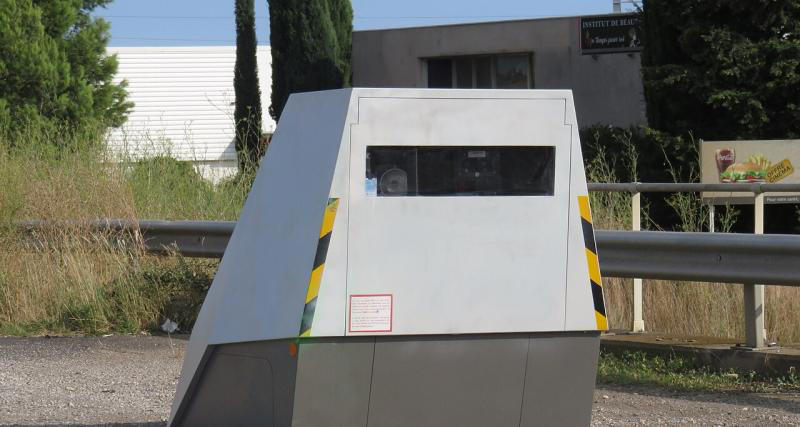 découvrez les conséquences des infractions incluant une radiation d'un mois et des amendes pouvant atteindre 10 000 $. informez-vous sur les sanctions et les démarches à suivre.